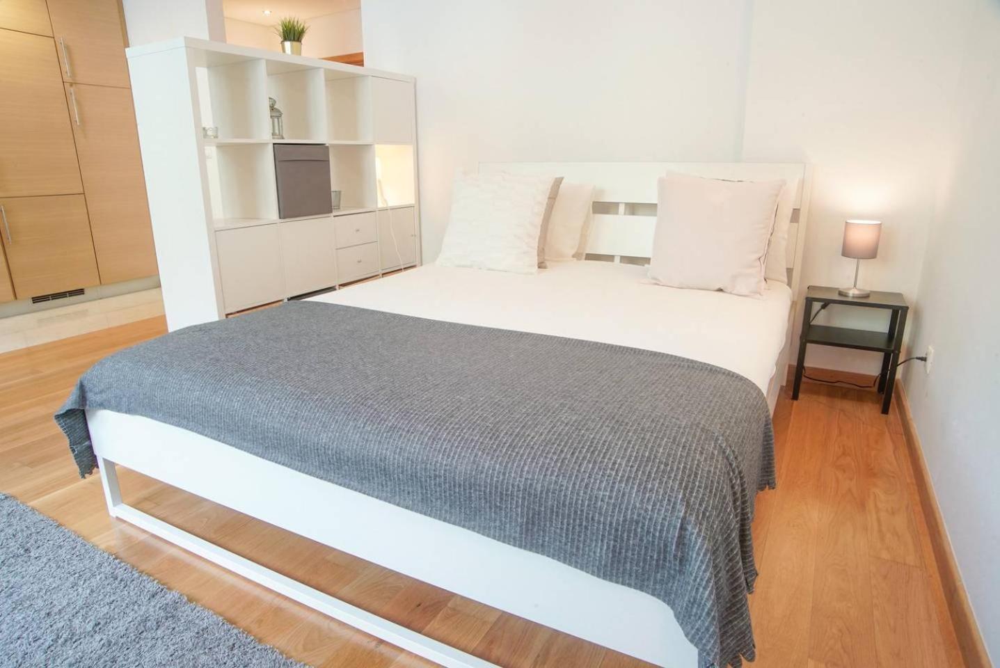 Spacious And Modern In Belem! * Lissabon